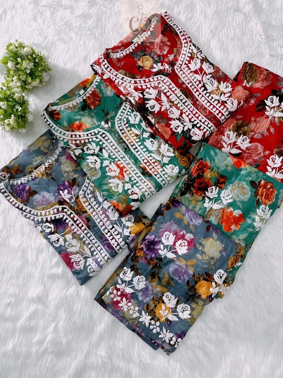 Swati Mul new Concept Kurti Plazzo Combo.. - Chikankari official