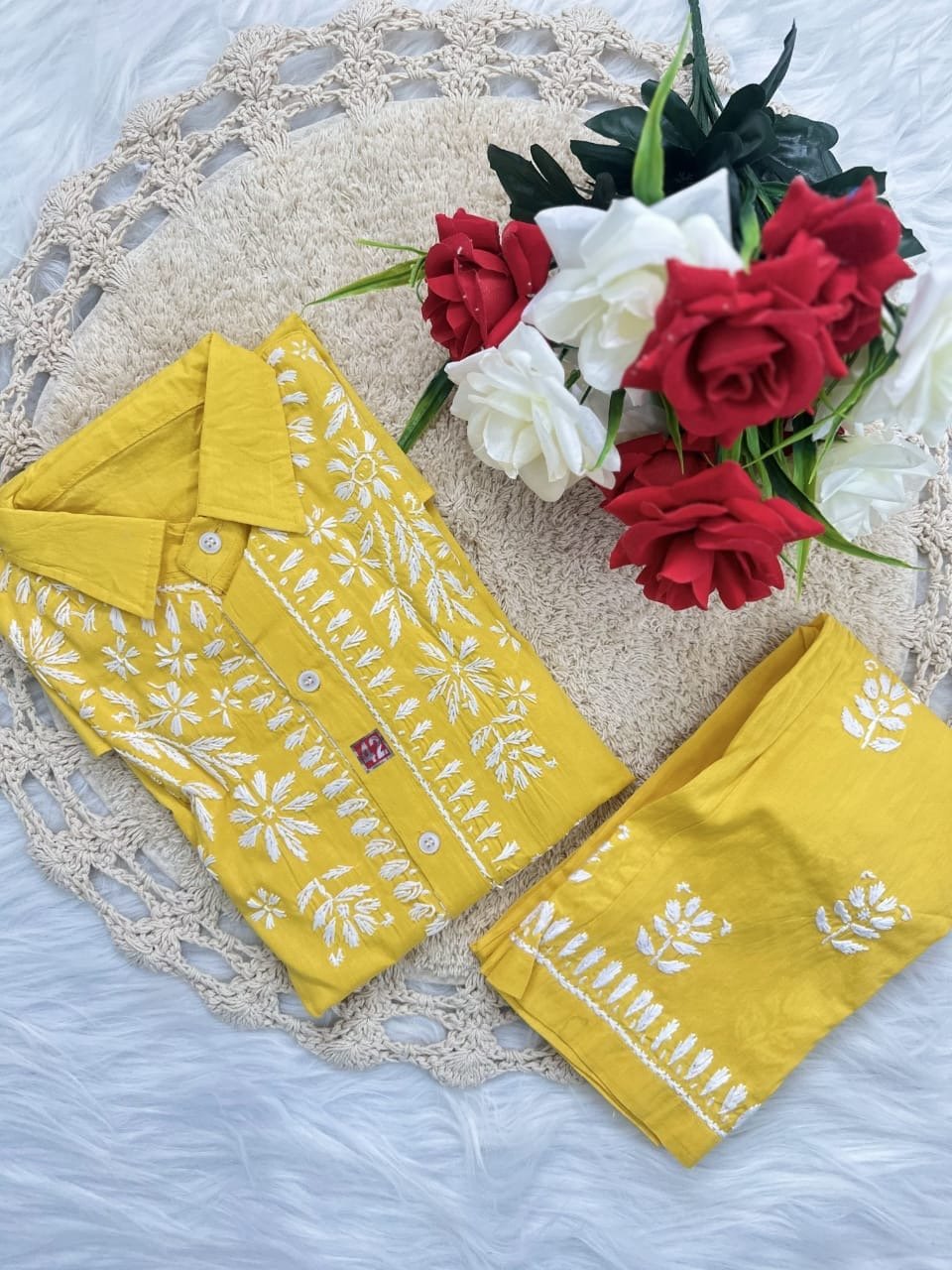 Trending Chikan pant Set - Chikankari official