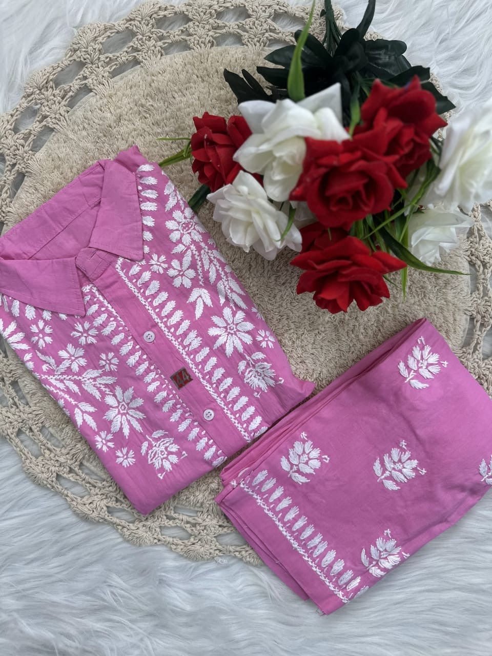 Trending Chikan pant Set - Chikankari official