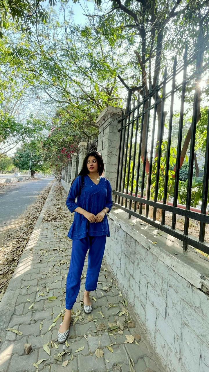 Trending Chikankari Co-ord Set