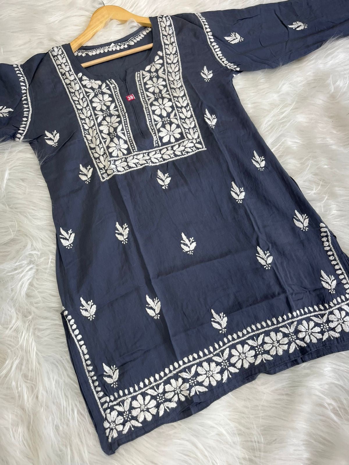 Trendy Soft And Comfortable Modal Short Top - Chikankari official