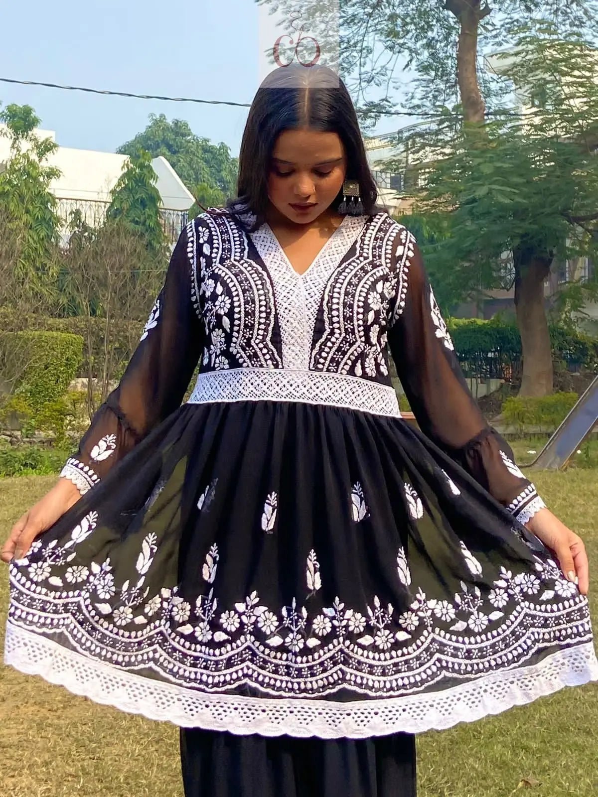 V Lace Chikankari Gharara set - Chikankari official