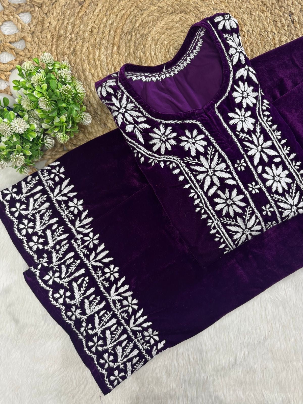 Velvet slevee length Beautiful work Set - Chikankari official