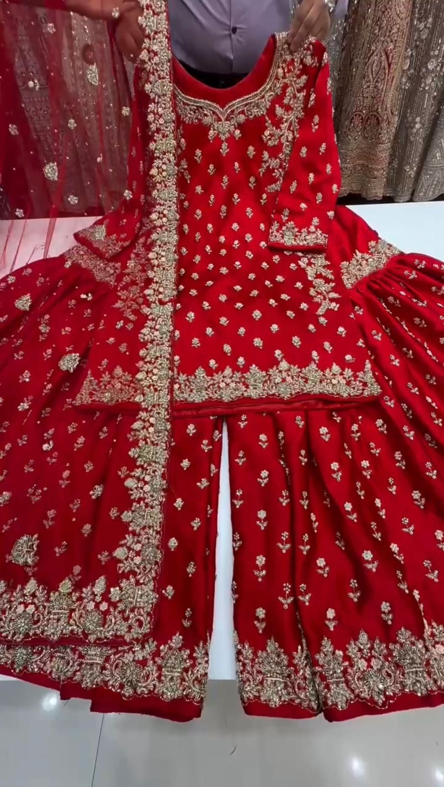 Veronica Red festive 3pc Set - Chikankari official