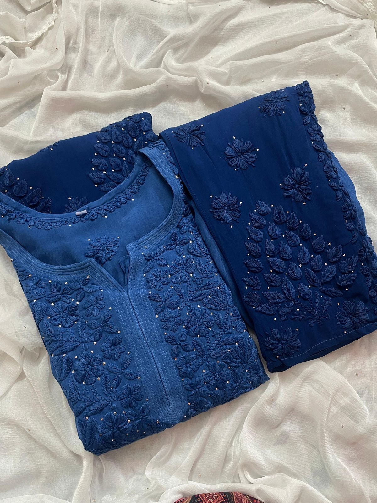 Viscose heavywork 3d Kurta pant dupatta set - Chikankari official