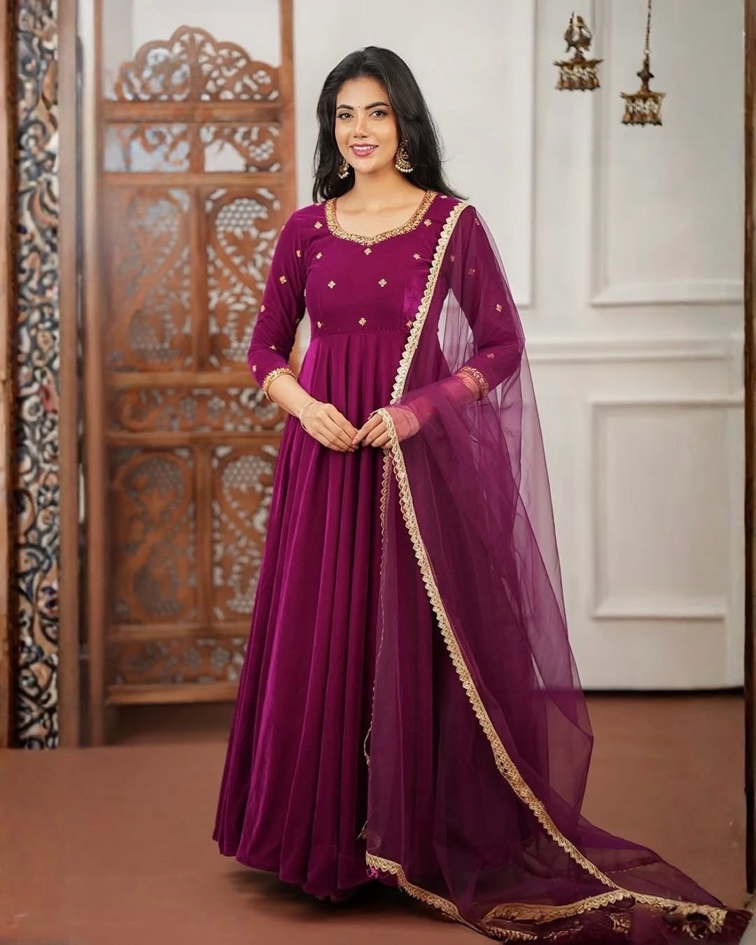 Winter Party Wear 3pc Velvet Set - Chikankari official