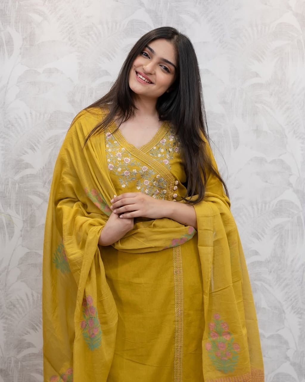 Yellow staright Anarkali Suit Set - Chikankari official
