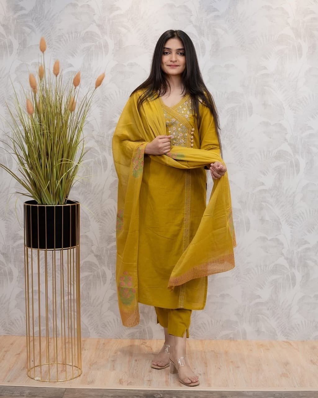 Yellow staright Anarkali Suit Set - Chikankari official