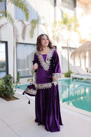 Zari embroidered Velvet Shining Set - Chikankari official
