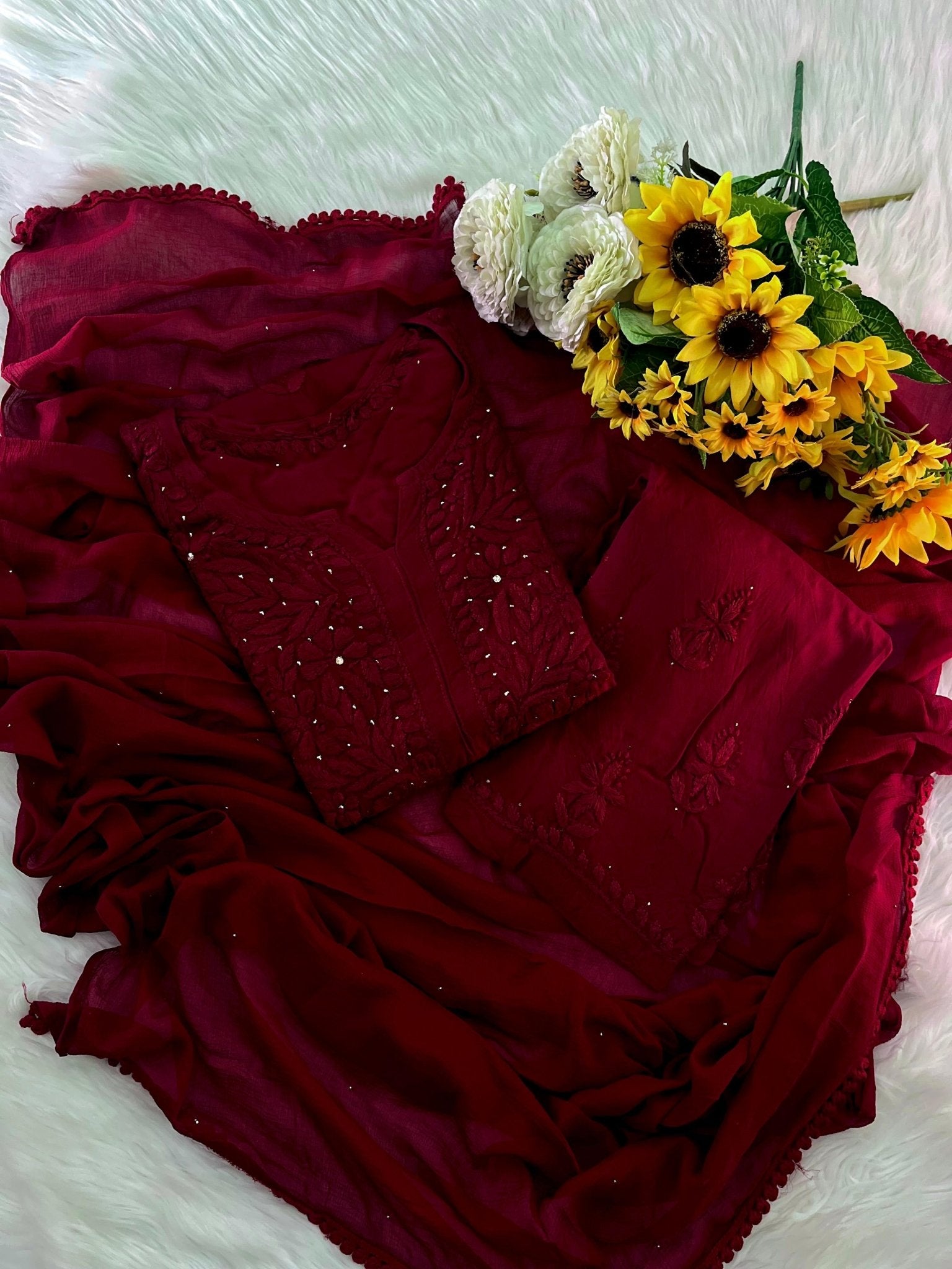 Zoya Muqaish In Rose 3pc set