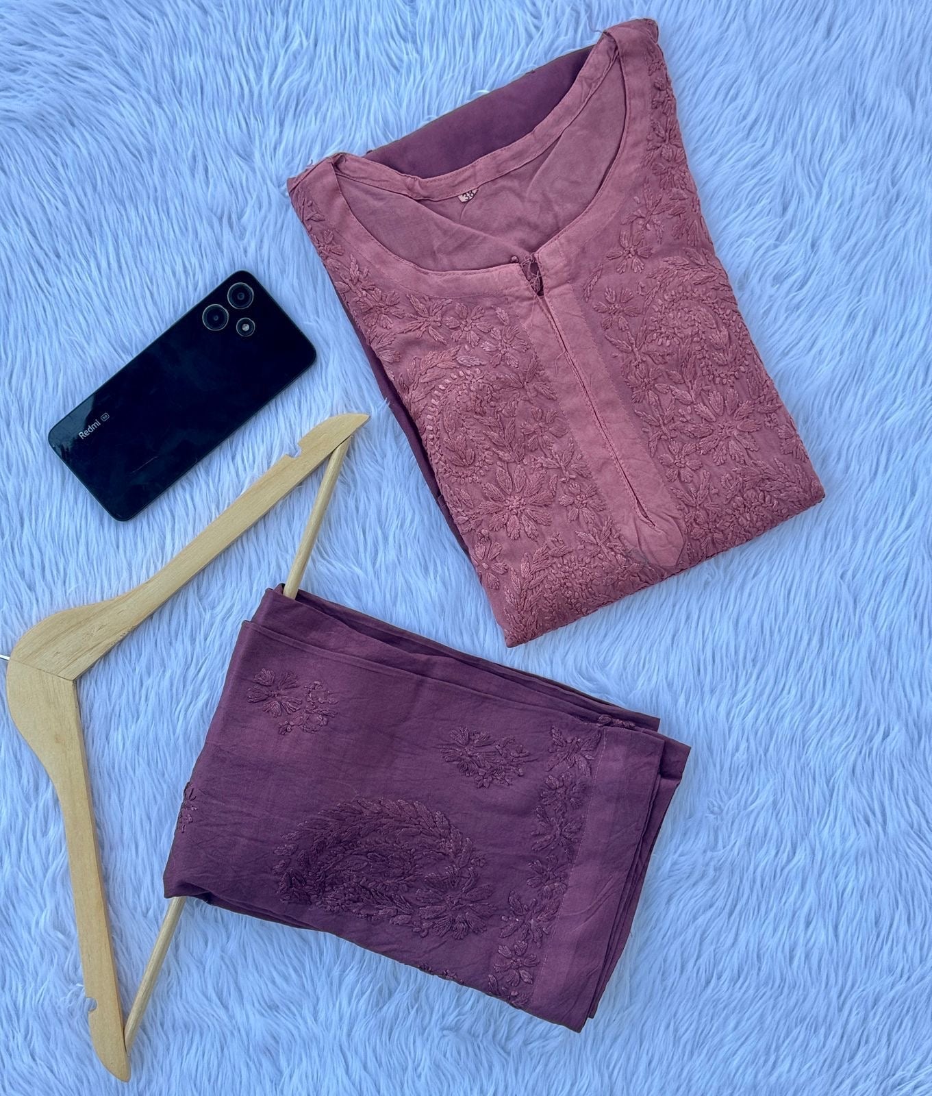 36 / mauve