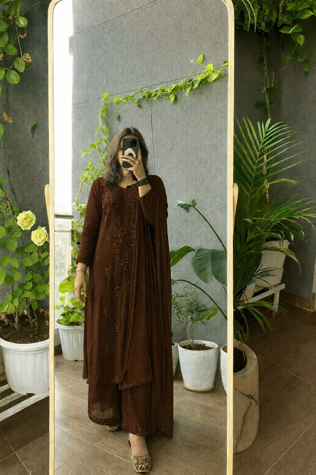 Zoya Resham heavy Gala booti viscose 3pc Set - Chikankari official