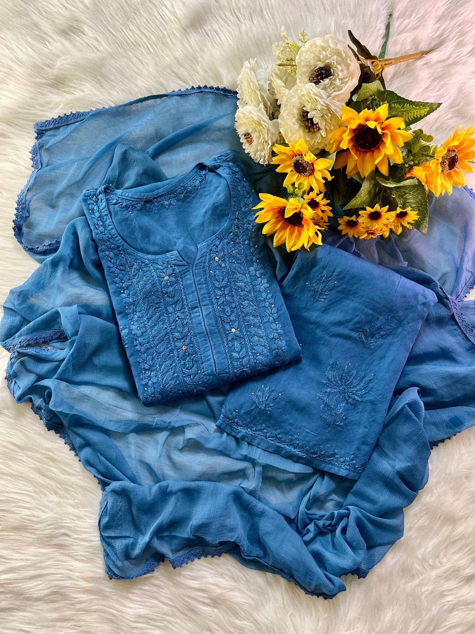 Zoya Viral Chikankari Muqaish work 3pc set - Chikankari official